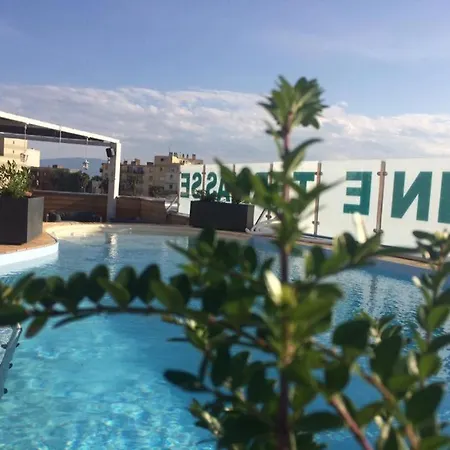 La Fregate Hotel